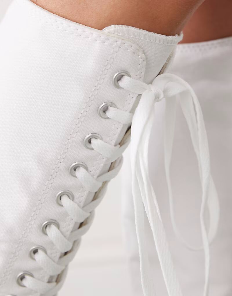 Кроссовки Converse Chuck Taylor All Star Knee XXX Hi белого цвета — фото 4