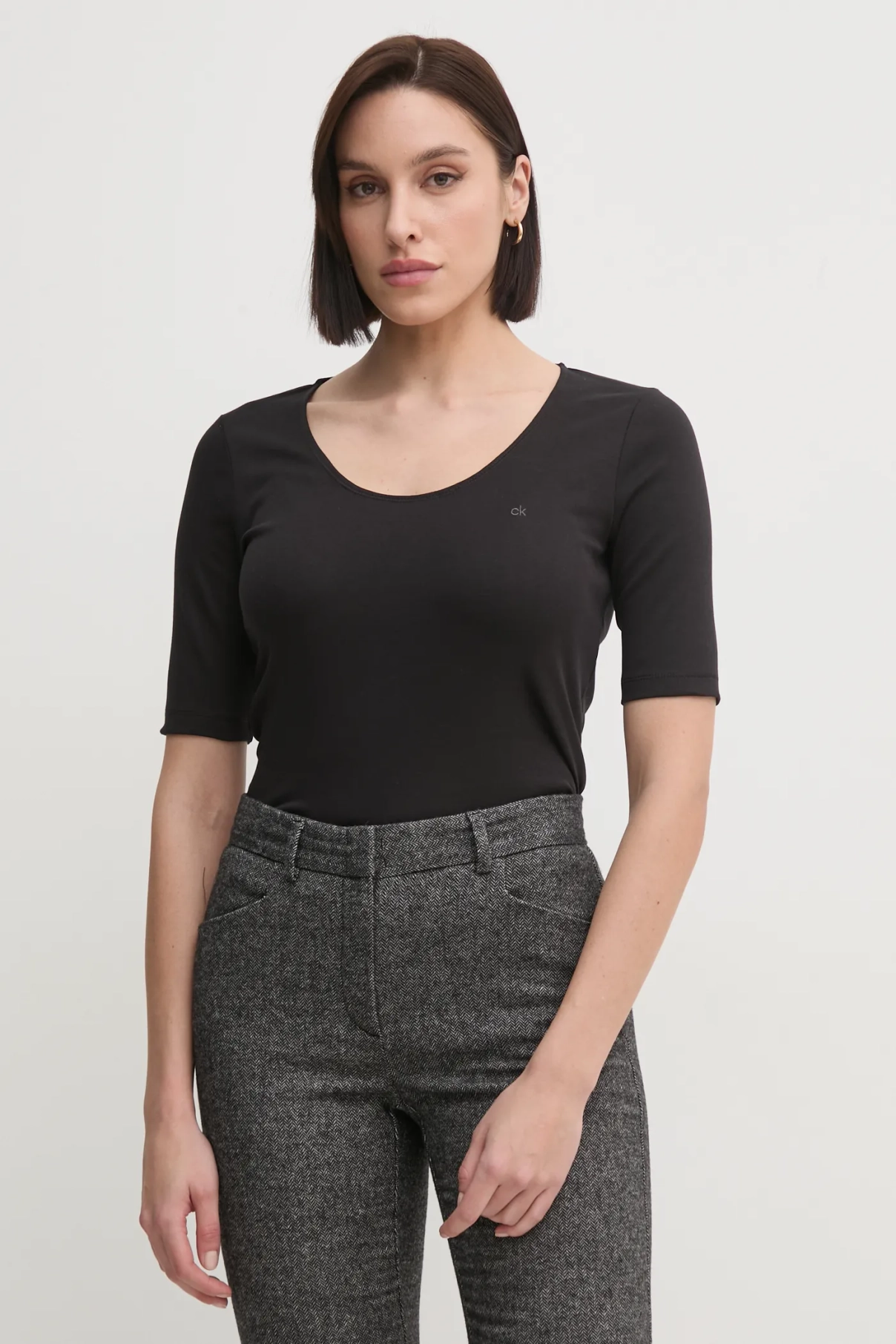 

Футболка Calvin Klein, черный