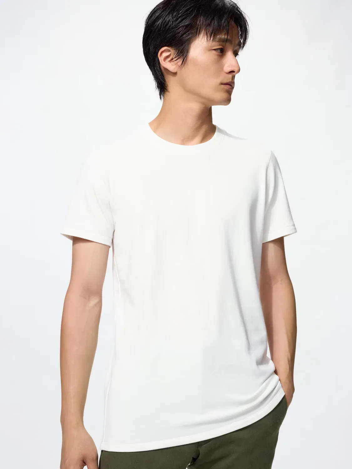 Футболка Uniqlo Heattech, хлопковая, кремовый