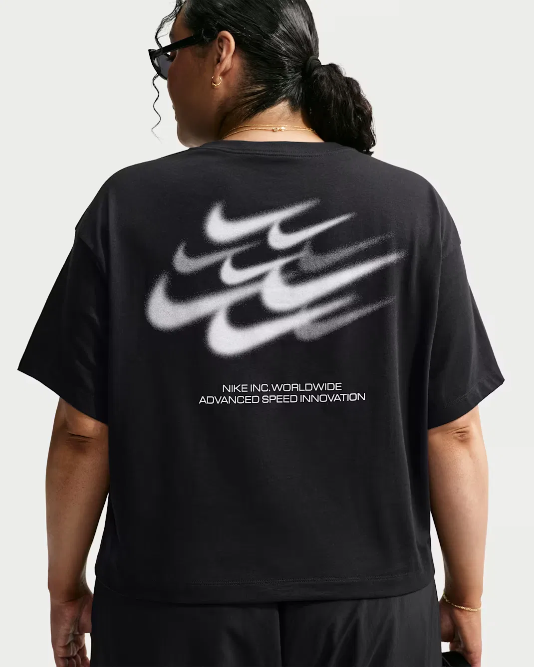 Женская свободная футболка (большие размеры) Nike Sportswear Classic, Black — фото 2