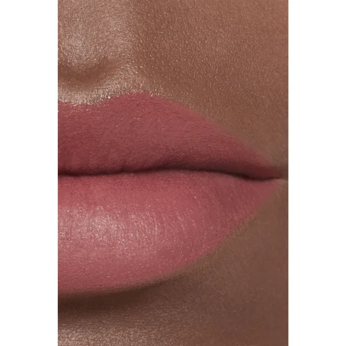 Помада для губ Chanel Rouge Allure Velvet, 63 Essentielle — фото 4