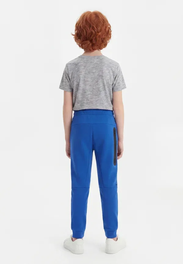 Брюки tapered из футера Nike Sportswear, game royal/anthracite/black, черный — фото 2