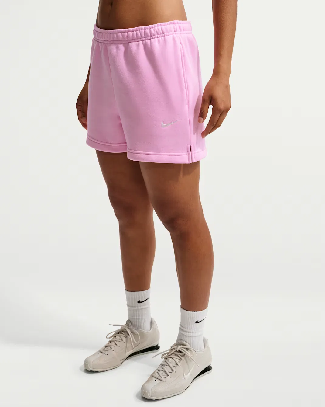 Женские шорты со средней посадкой Nike Studio Fleece Medium Weight, Pink Rise/Sail — фото 2