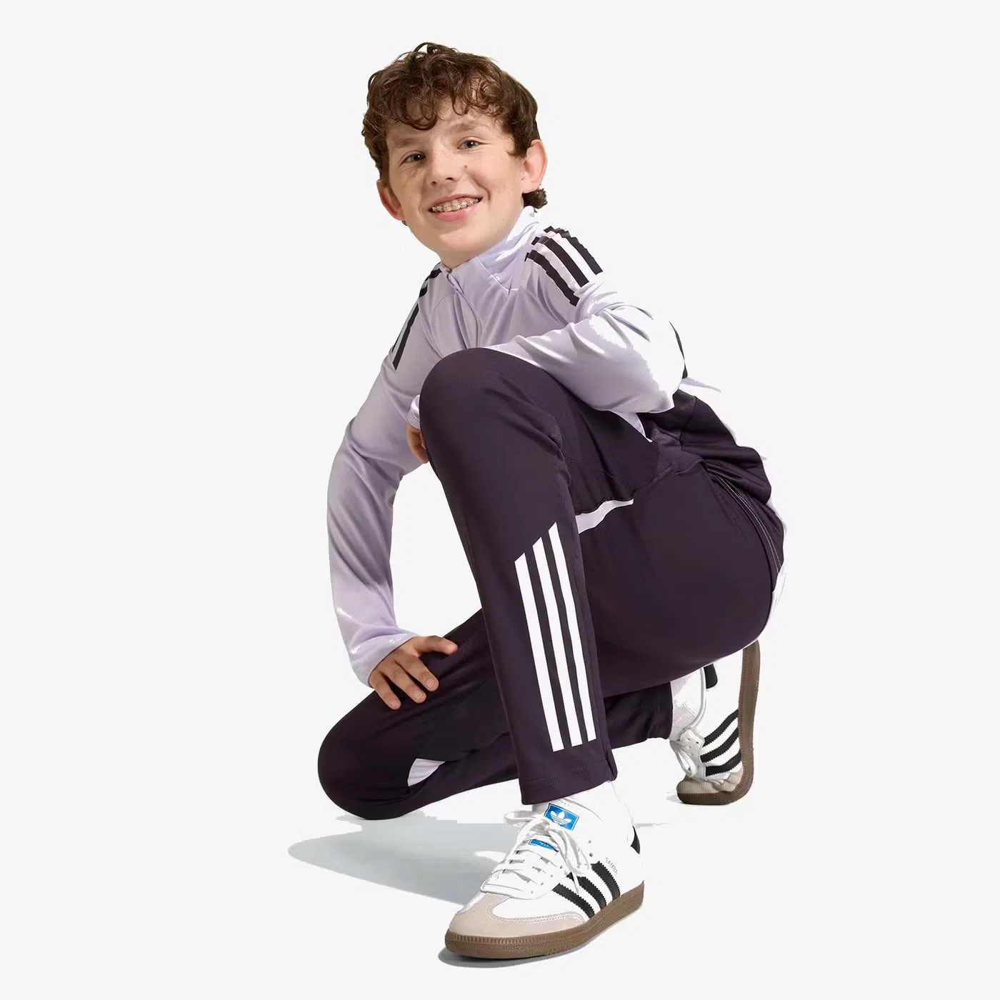 Штаны тренировочные узкие Manchester United Tiro 25 Adidas, черный — фото 4