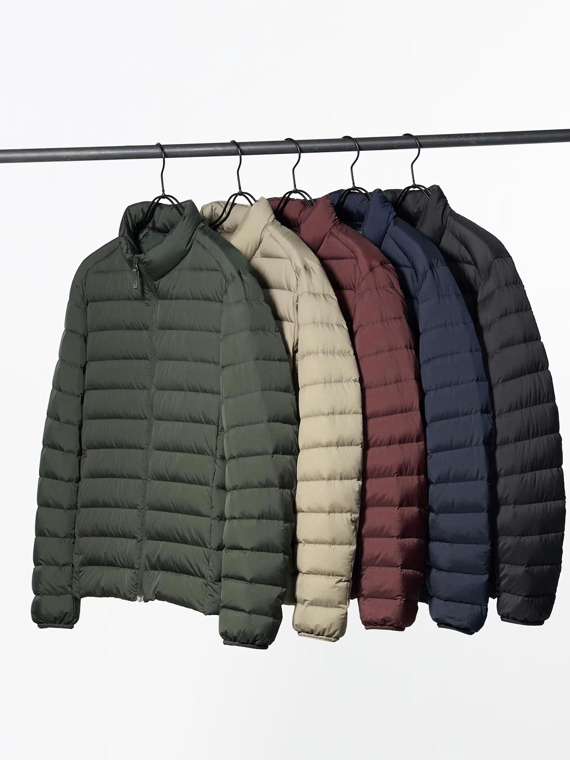 Сверхлегкий пуховик Uniqlo Nanodesign, темно-синий — фото 2