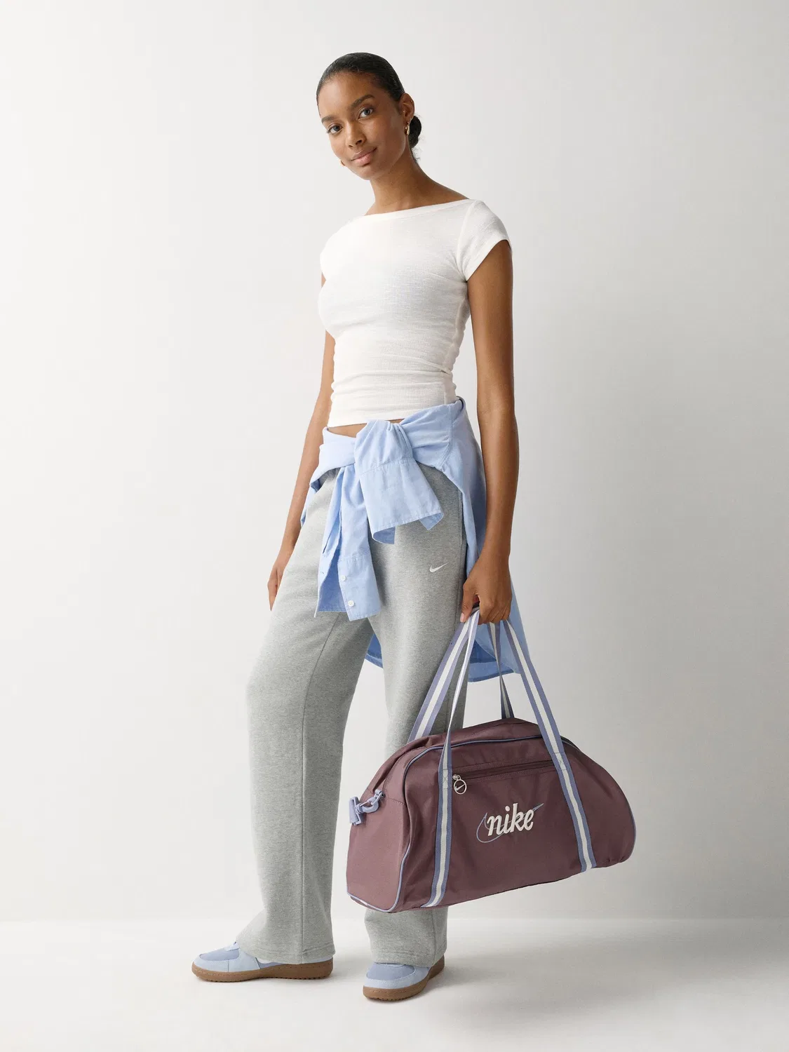 Джоггеры Nike Studio Fleece Wide Leg, серый — фото 2