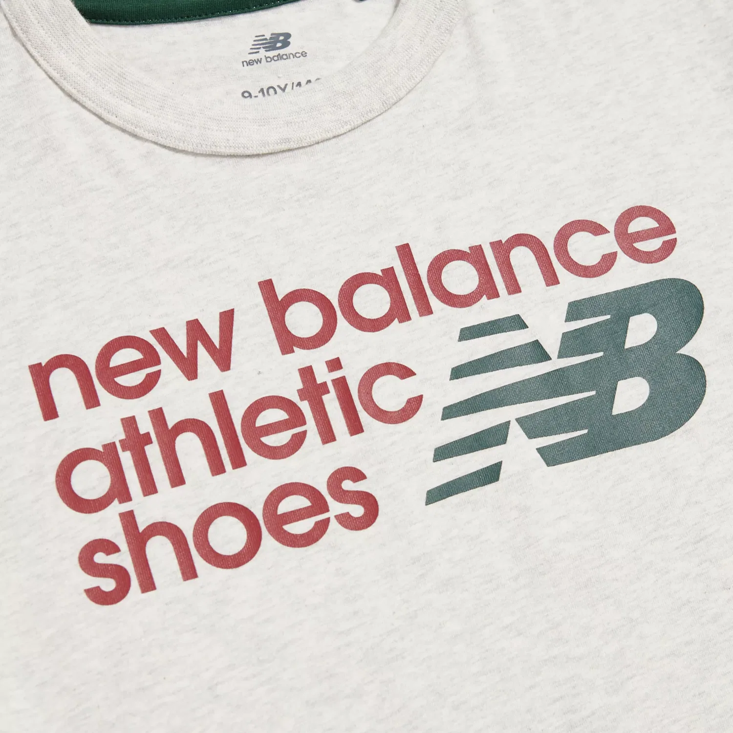Детская футболка с коротким рукавом и логотипом Athletics Premium Chest Logo New Balance, Ash Heather — фото 3