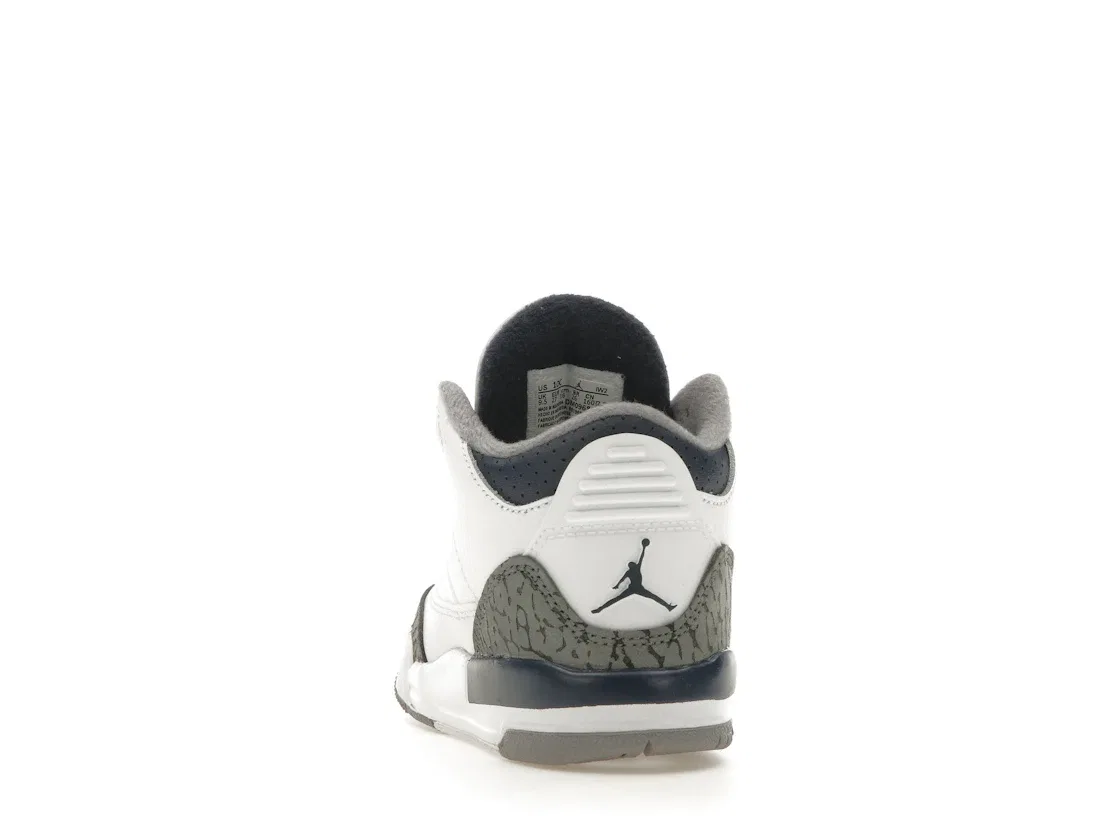 Детские кроссовки Lifestyle Jordan 3 Retro Midnight Navy, White/Midnight Navy/Cement Grey/Black — фото 4