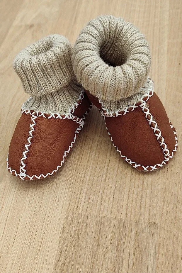 Детские пинетки из натуральной кожи с шерстью Sitilin, Brown — фото 2