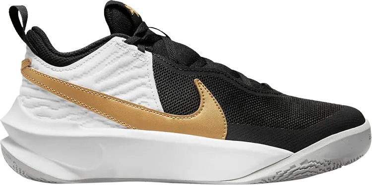 

Кроссовки Nike Team Hustle D10 GS 'Black Metallic Gold', черный