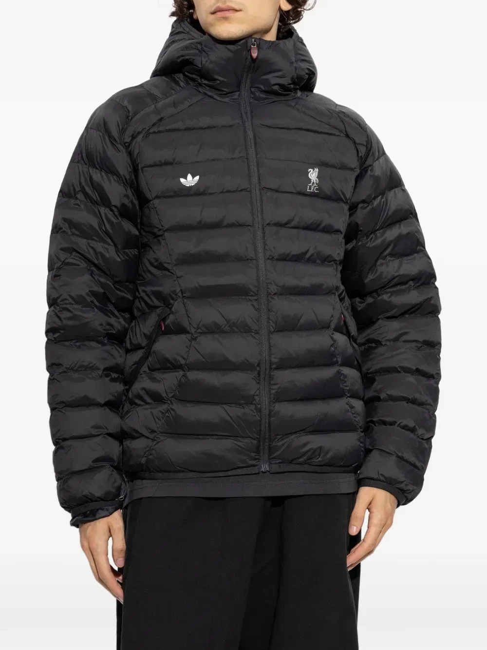 Стеганая куртка с капюшоном из коллаборации с Liverpool FC adidas, черный — фото 3