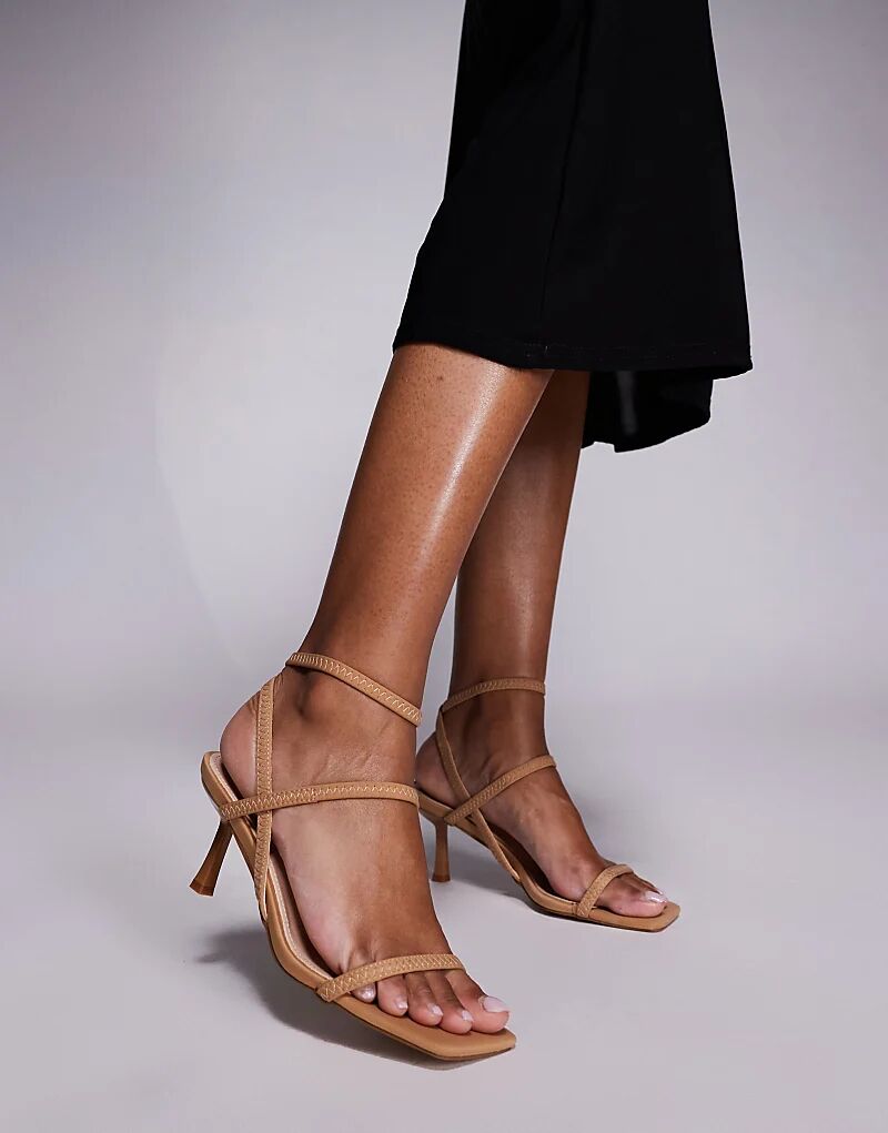 Босоножки SIMMI Shoes Karson на каблуке с ремешками бежевого цвета — фото 4