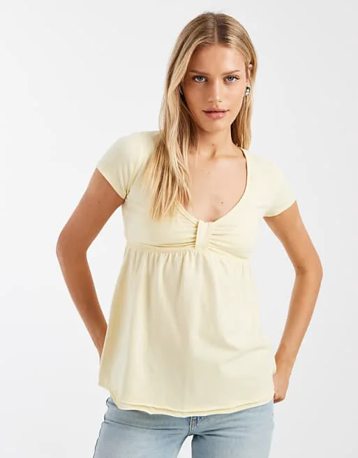 

Желтый топ с короткими рукавами Hollister