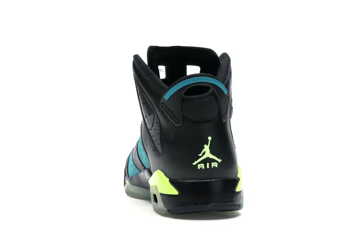 Детские кроссовки Lifestyle с оригинальным дизайном Jordan 6 Retro Jordan, Black/Volt Ice-Turbo Green-Black — фото 4