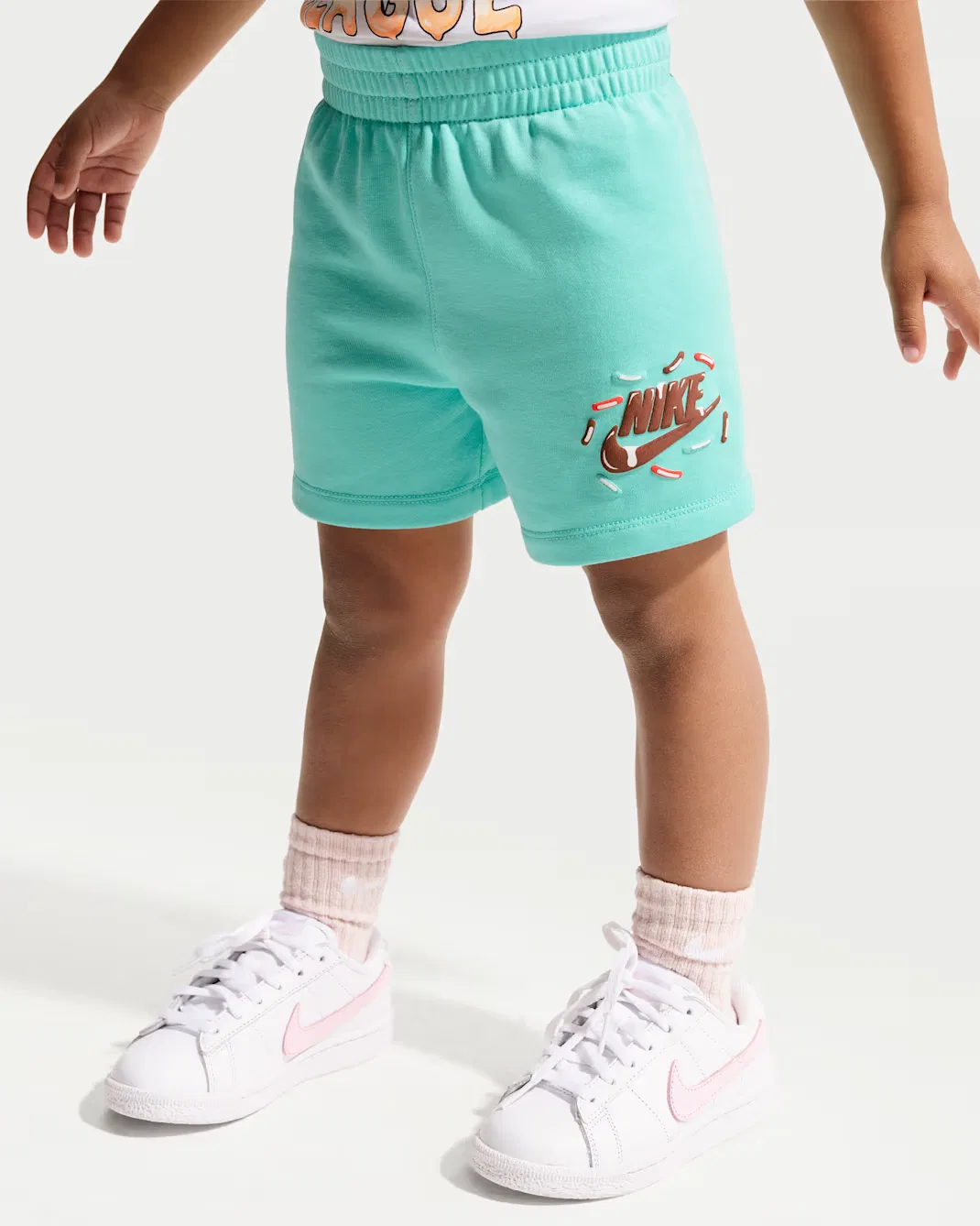 Детский комплект из двух предметов: шорты и шорты "Toddler Sundae League" Nike Sportswear, Bleached Turquoise — фото 4