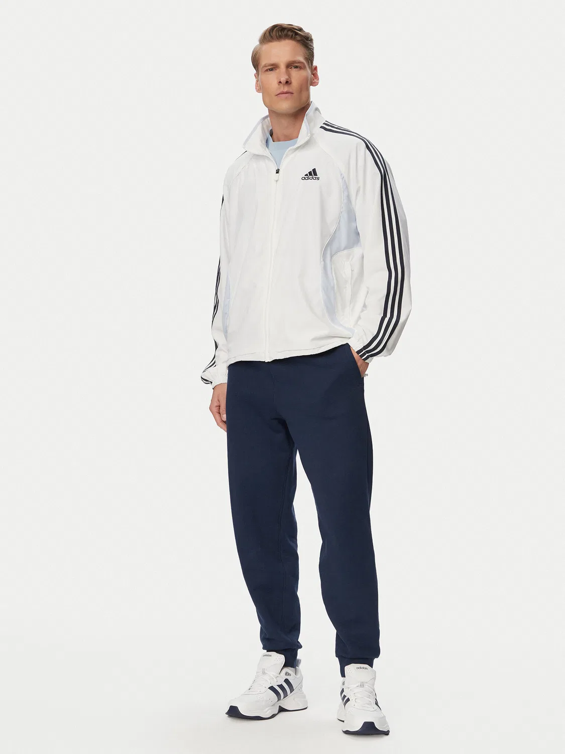 Мужская толстовка небесно-голубая свободного кроя adicolor Teamgeist Adidas, голубой — фото 2