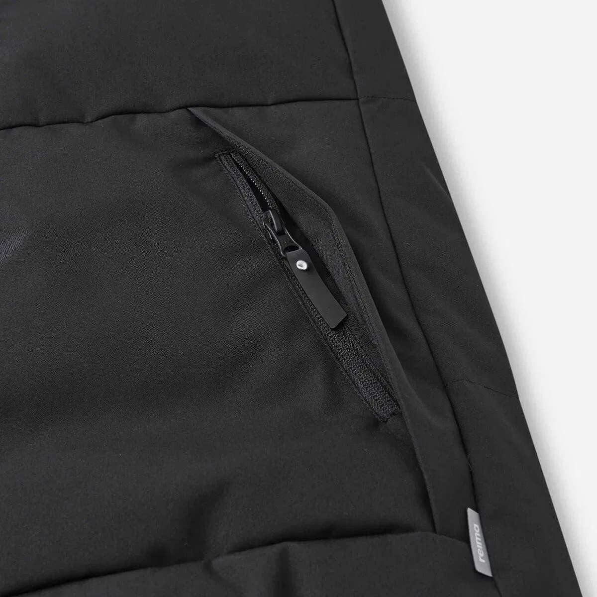 Детская утепленная куртка для мальчиков Ranua Down Ski Jacket Reima Tec, черный — фото 4