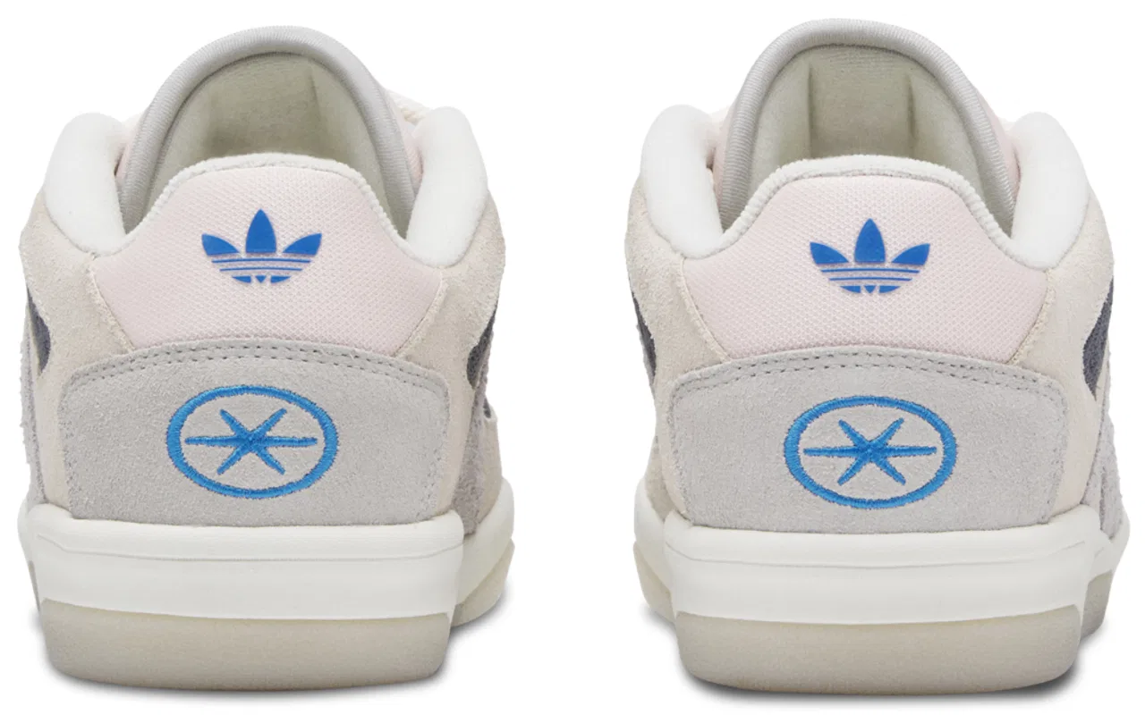 Детские кроссовки на низкой подошве из кожи и текстиля Adidas BadBo 1.1, Chalk White/Pink/Grey Two — фото 3