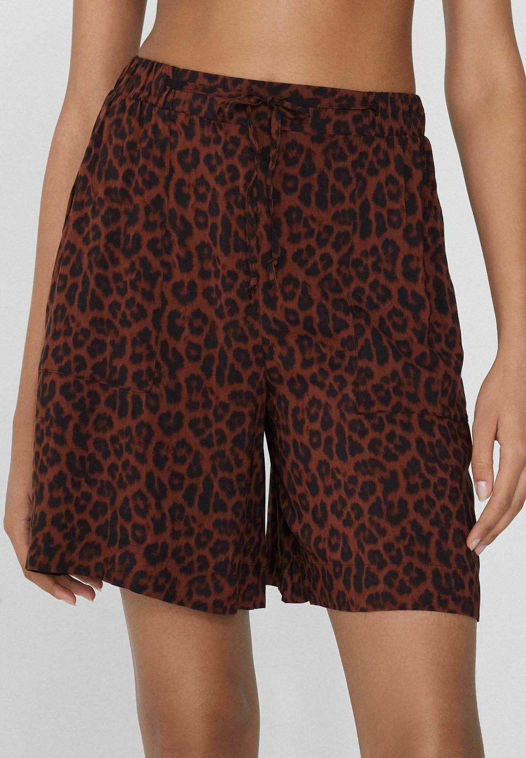 

Шорты Tezenis, светло-коричневый