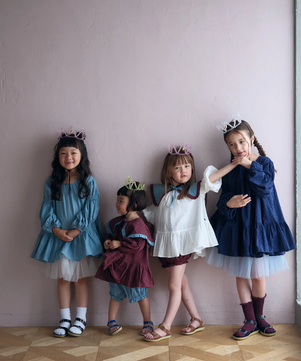Детский боди-комбинезон с гороховым принтом Uhr LIMITED Dot Bloomer IENA ENFANT, Бордовый — фото 2