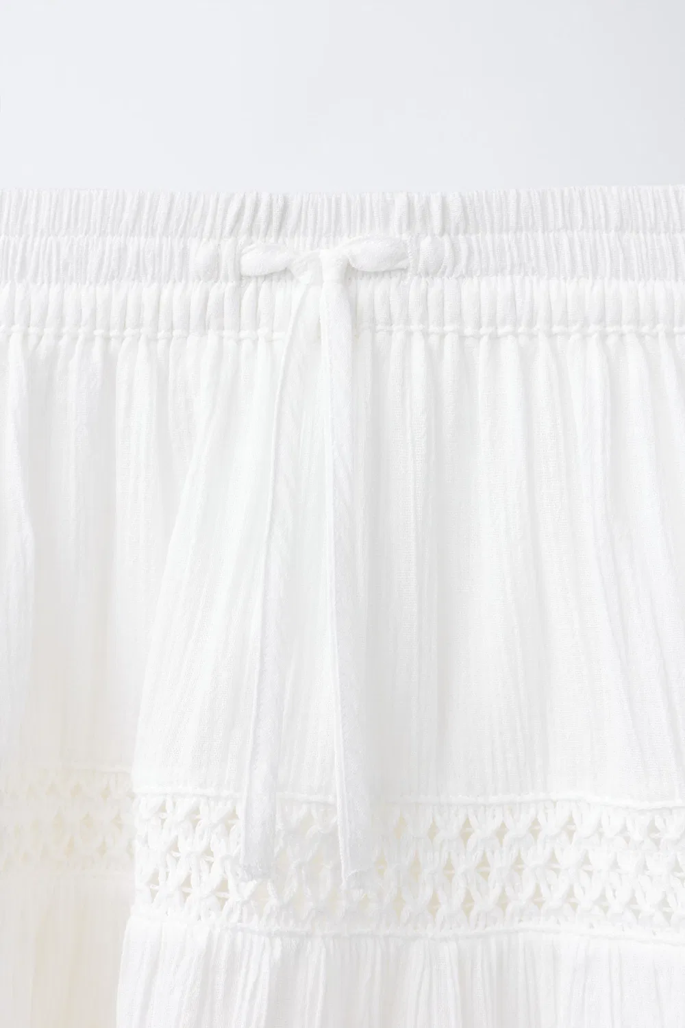 РОМАНТИЧНАЯ ЮБКА С ПЛЕТЕНИЕМ И КРУЖЕВНЫМИ ВСТАВКАМИ ZARA, White — фото 3
