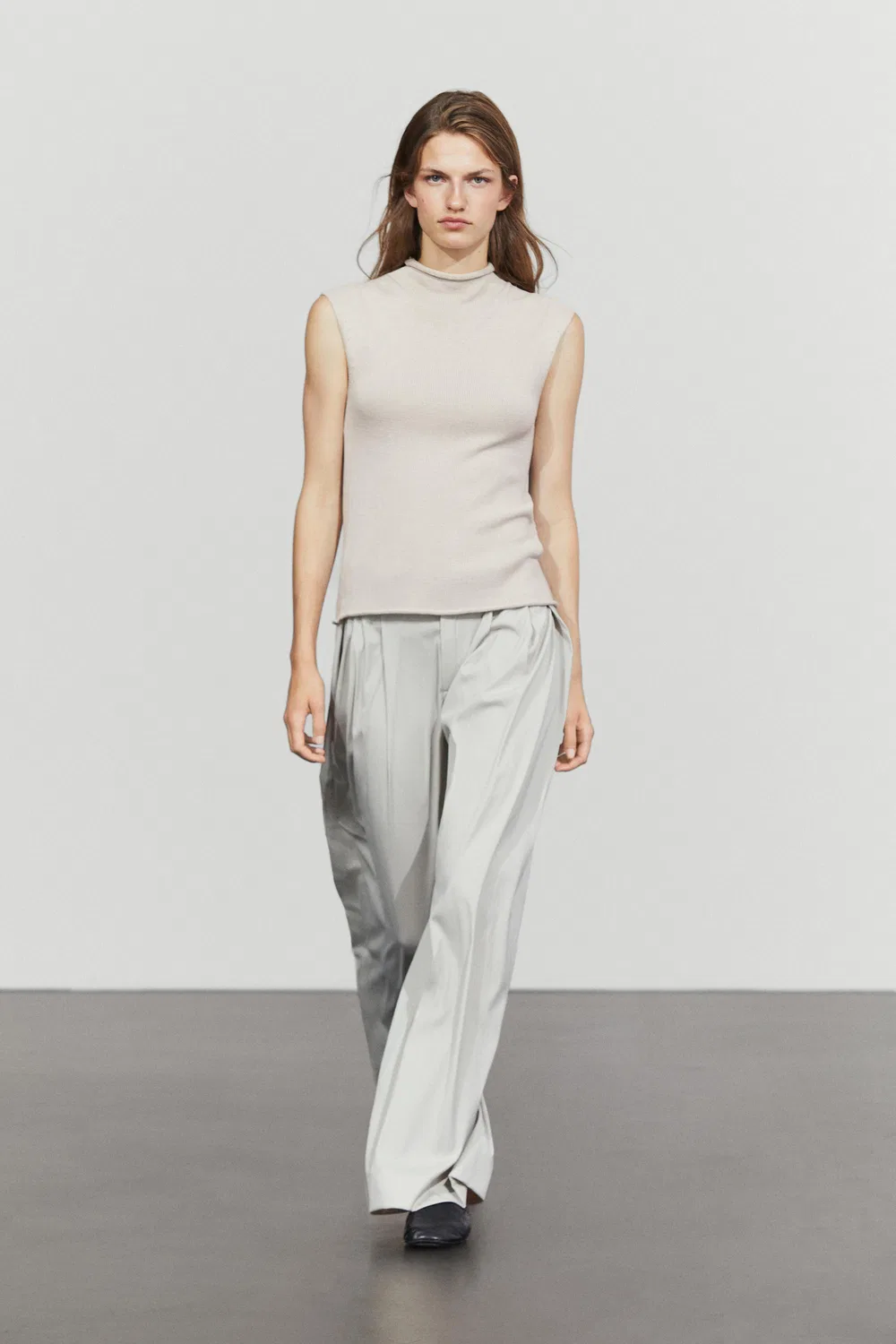 Топ Massimo Dutti Cotton Blend High Neck Knit, бежевый — фото 3