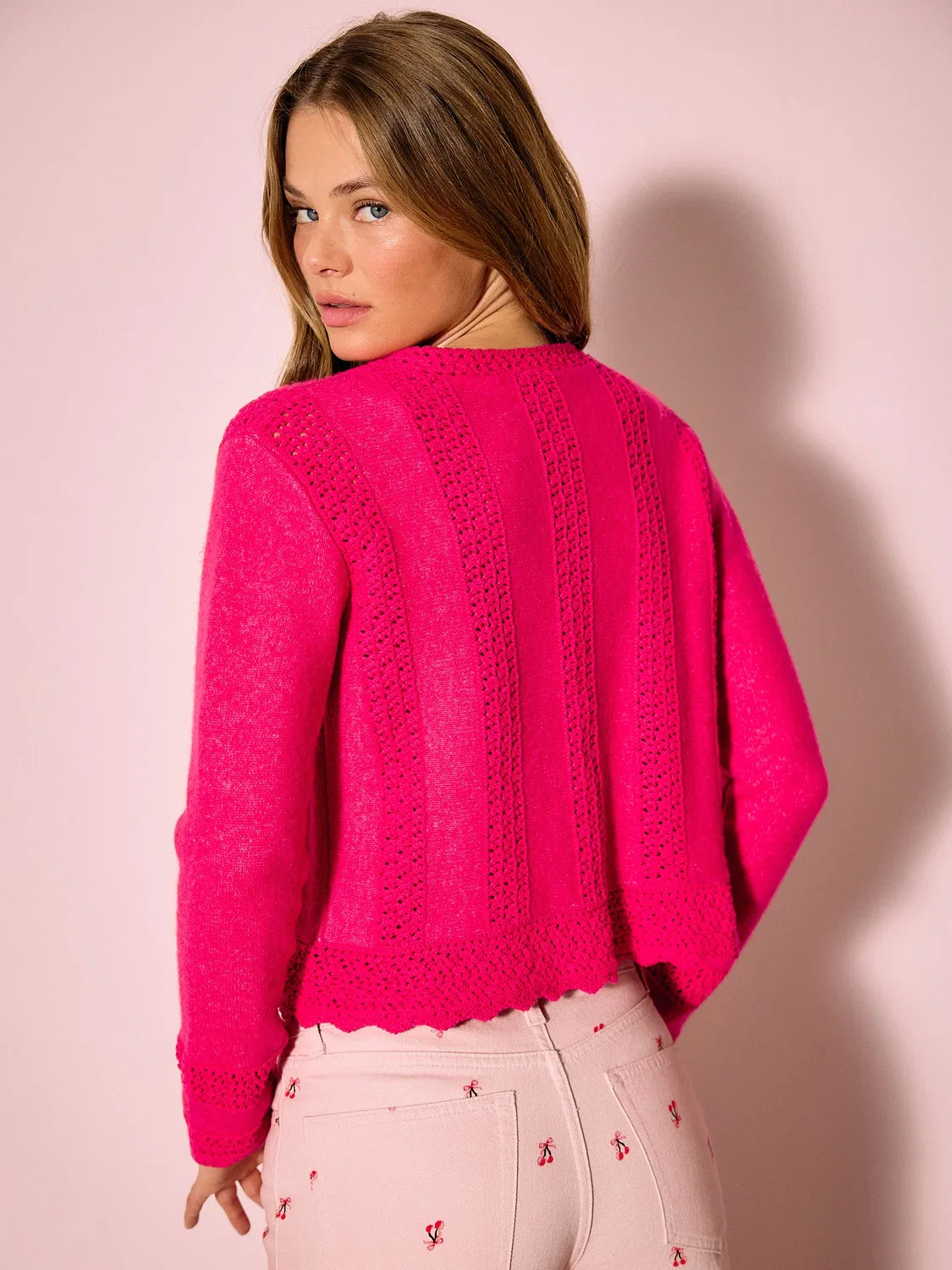 Кардиган вязаный кружевной, Pink Crochet Tie Next, розовый — фото 3