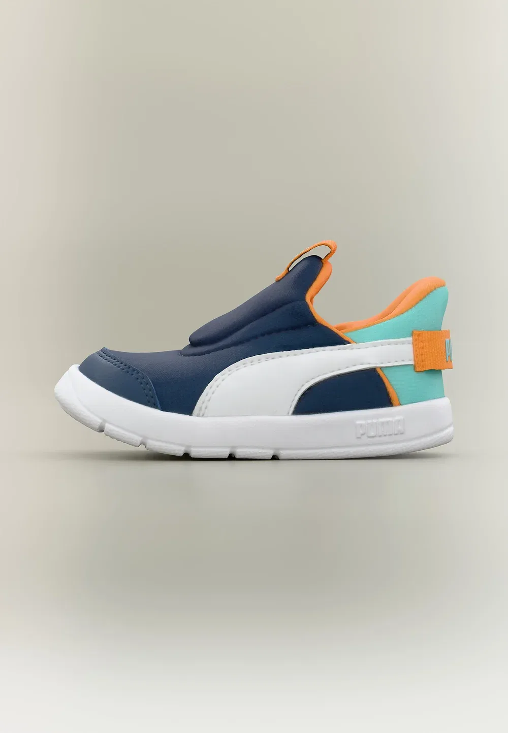 Кроссовки для бега по шоссе Courtflex v3 ease унисекс Puma, Persian Blue/White