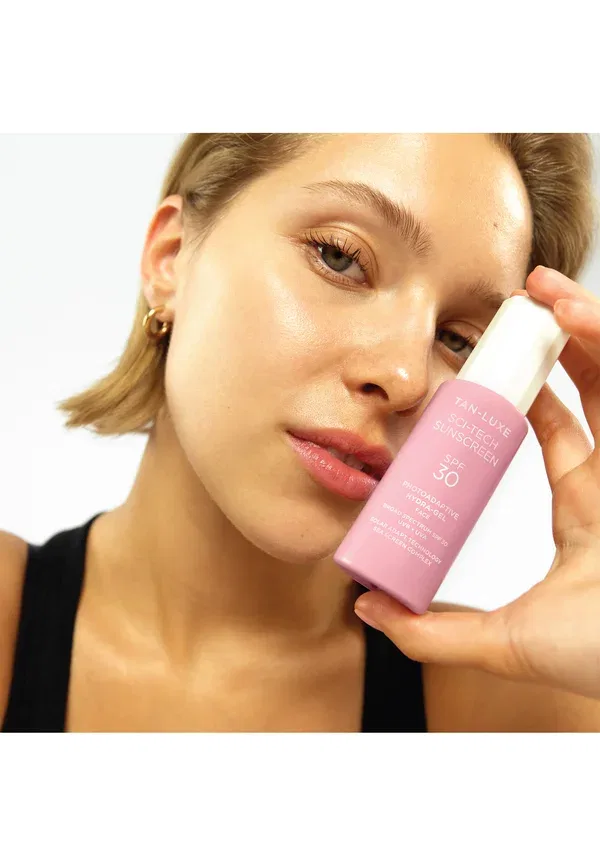 Солнцезащитный гель Hydra-gel face spf 30 Tan-Luxe 50 мл — фото 2