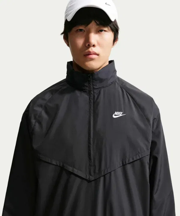 Тренировочная куртка Windrunner с полузастежкой, Nike, черно-белая