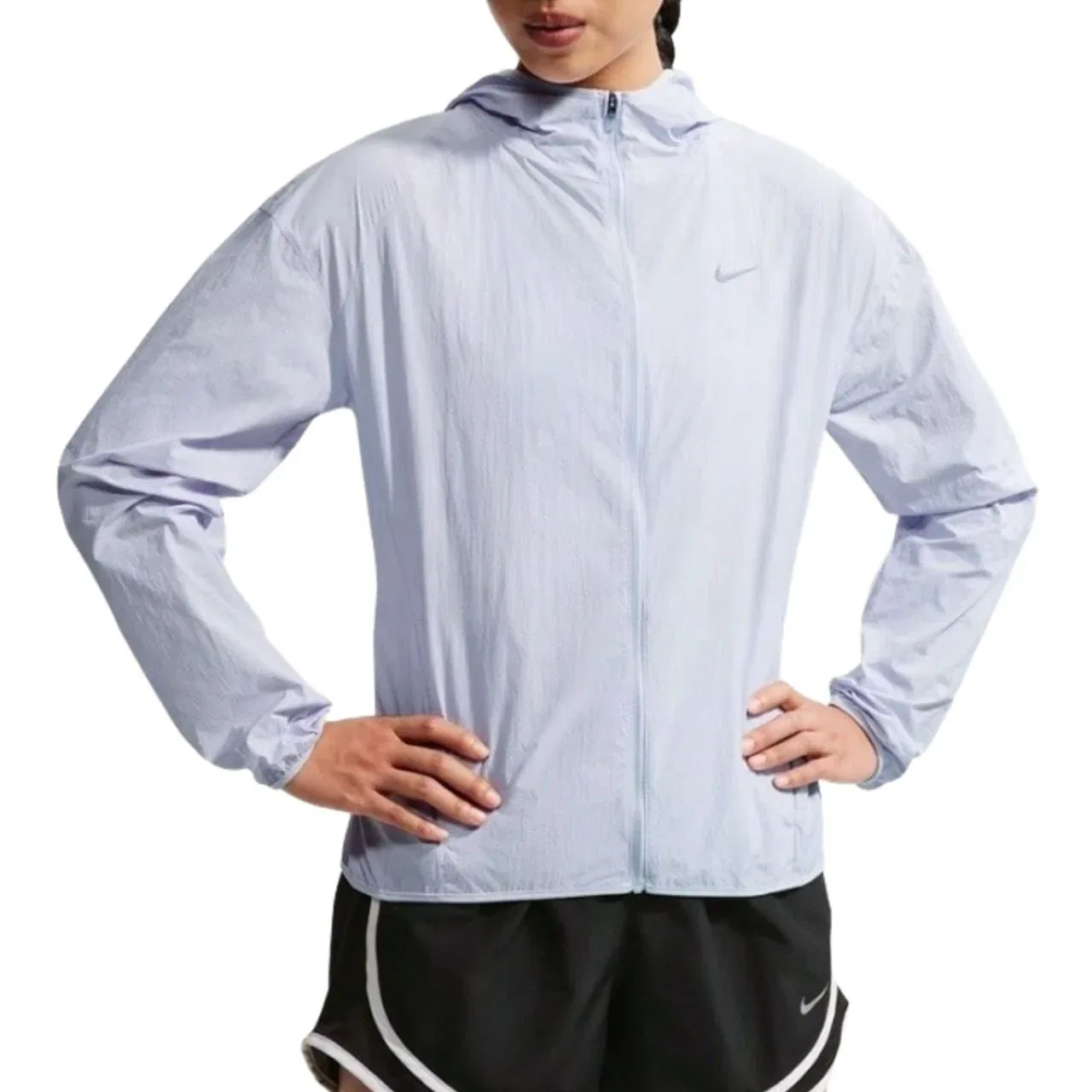 Женская куртка для тренировок Tempo UV Light Jacket Asia Sizing 'Light Blue' Nike, Light Blue — фото 2