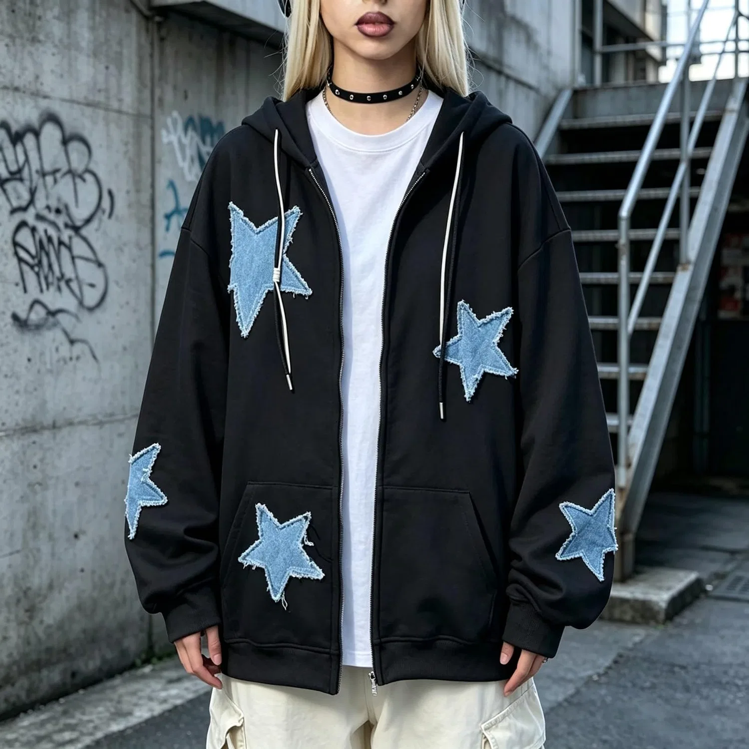 Женская куртка с капюшоном и молнией Y2k Star Patchwork, 2-nero — фото 3