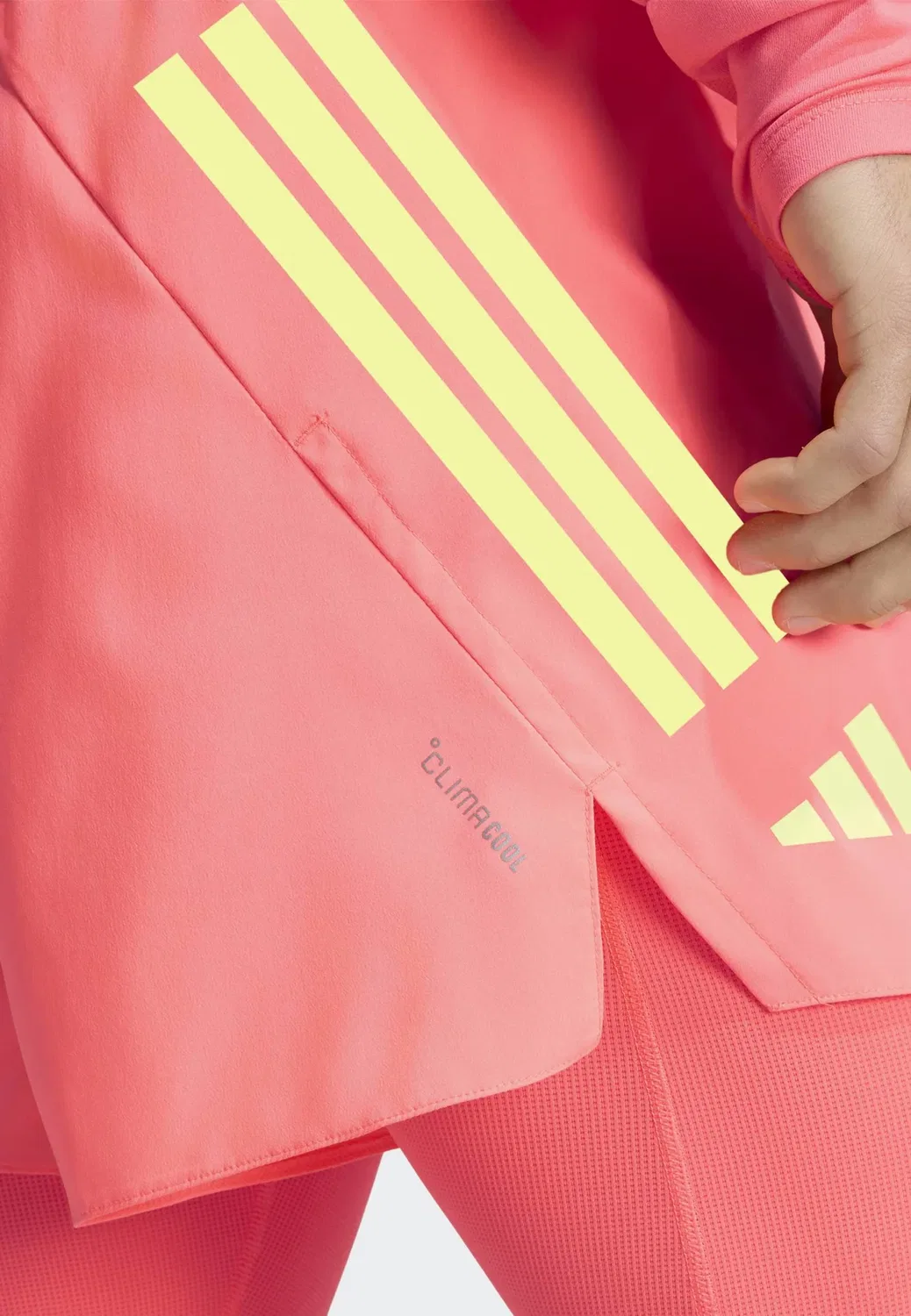 Ber26 - шорты 2-в-1 Adidas Performance, Solar Turbo — фото 4