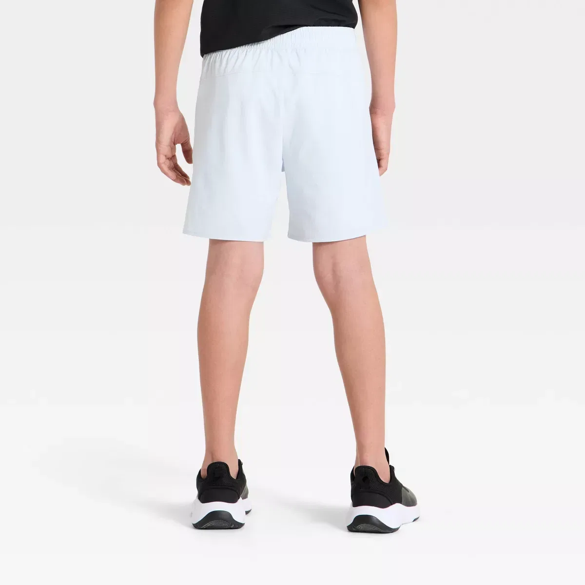 Детские шорты для мальчиков 2-в-1 с влагоотводящими свойствами All In Motion KIDS PERFORMANCE, Light Blue — фото 2