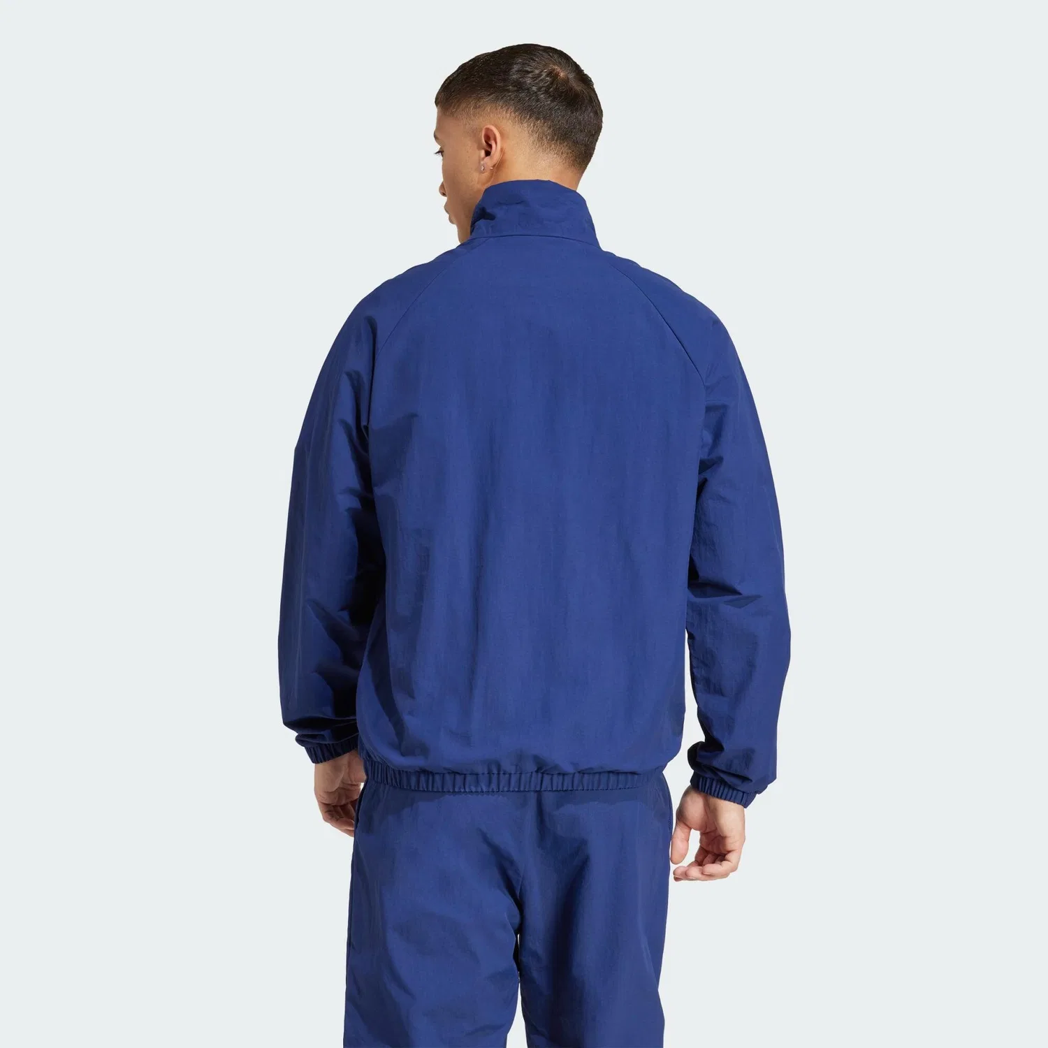 Мужская ветрозащитная Essential Windbreaker Adidas, Dunkelblau Weiss — фото 3