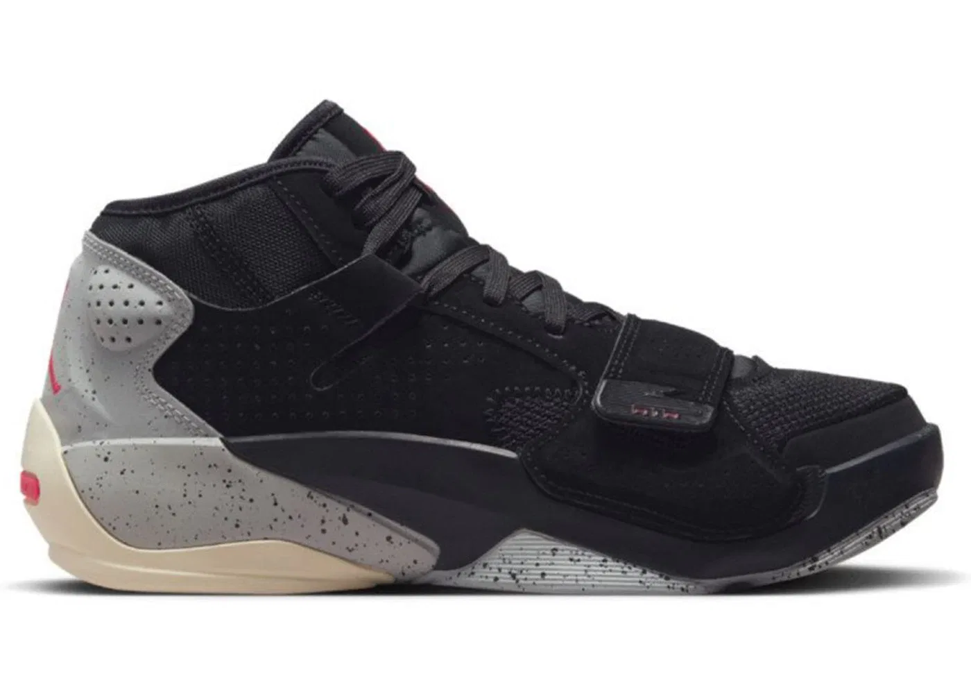 Детские кроссовки для баскетбола Zion 2 Jordan, Black/Siren Red/Black/Light Smoke Grey
