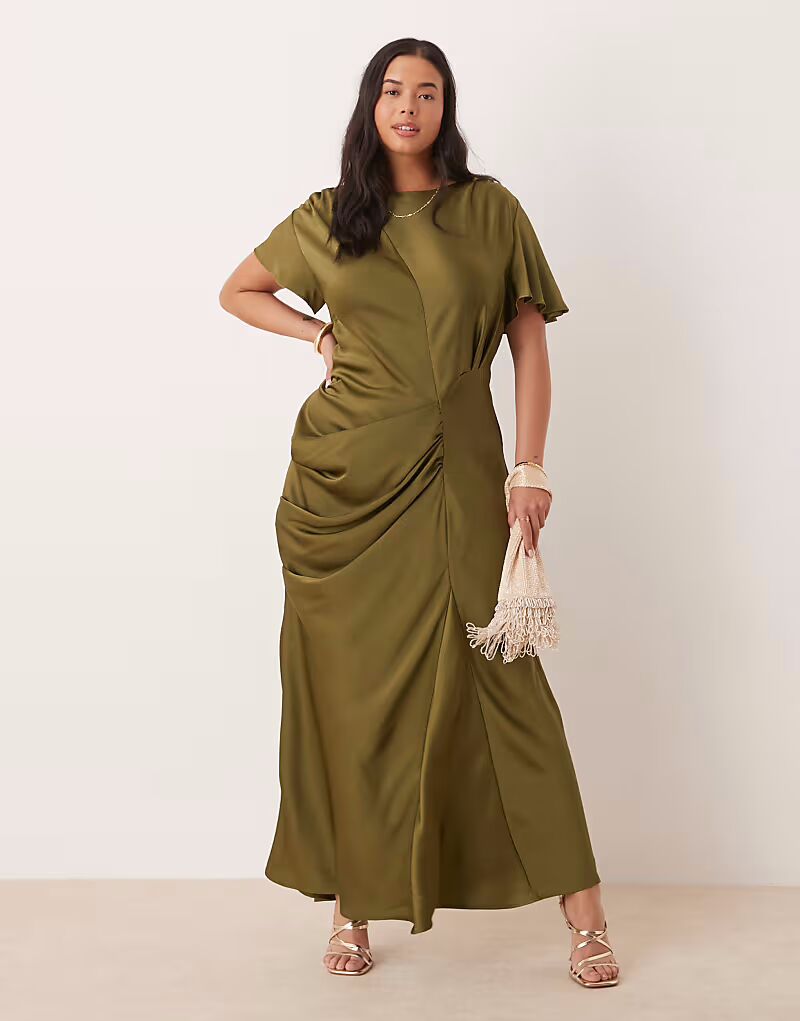 

Платье макси с рукавами-крылышками из атласа ASOS DESIGN Curve оливкового цвета ASOS Curve