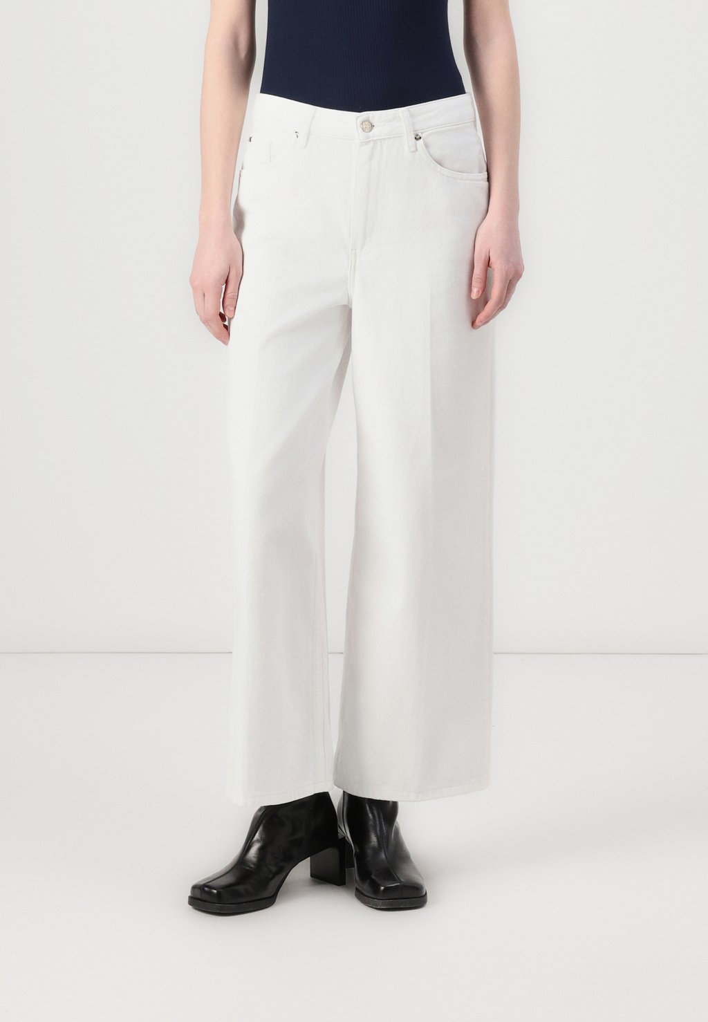 

Джинсы свободного кроя WIDE LEG Tommy Hilfiger, белый