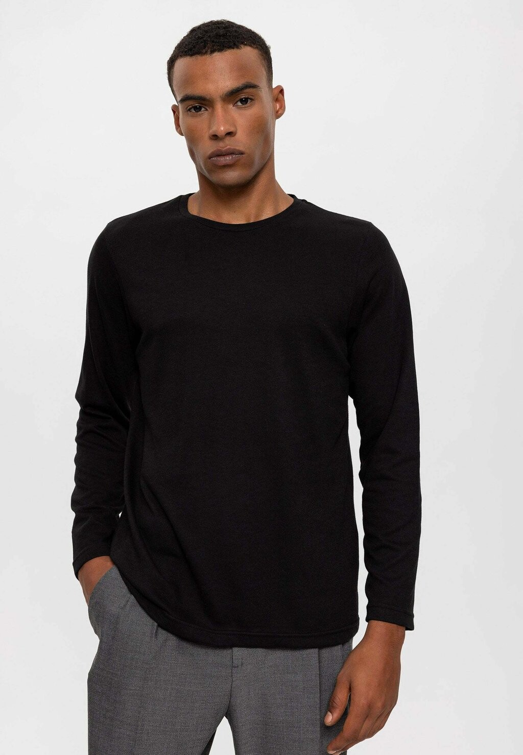 

Вязаный свитер CREWNECK Antioch, цвет black