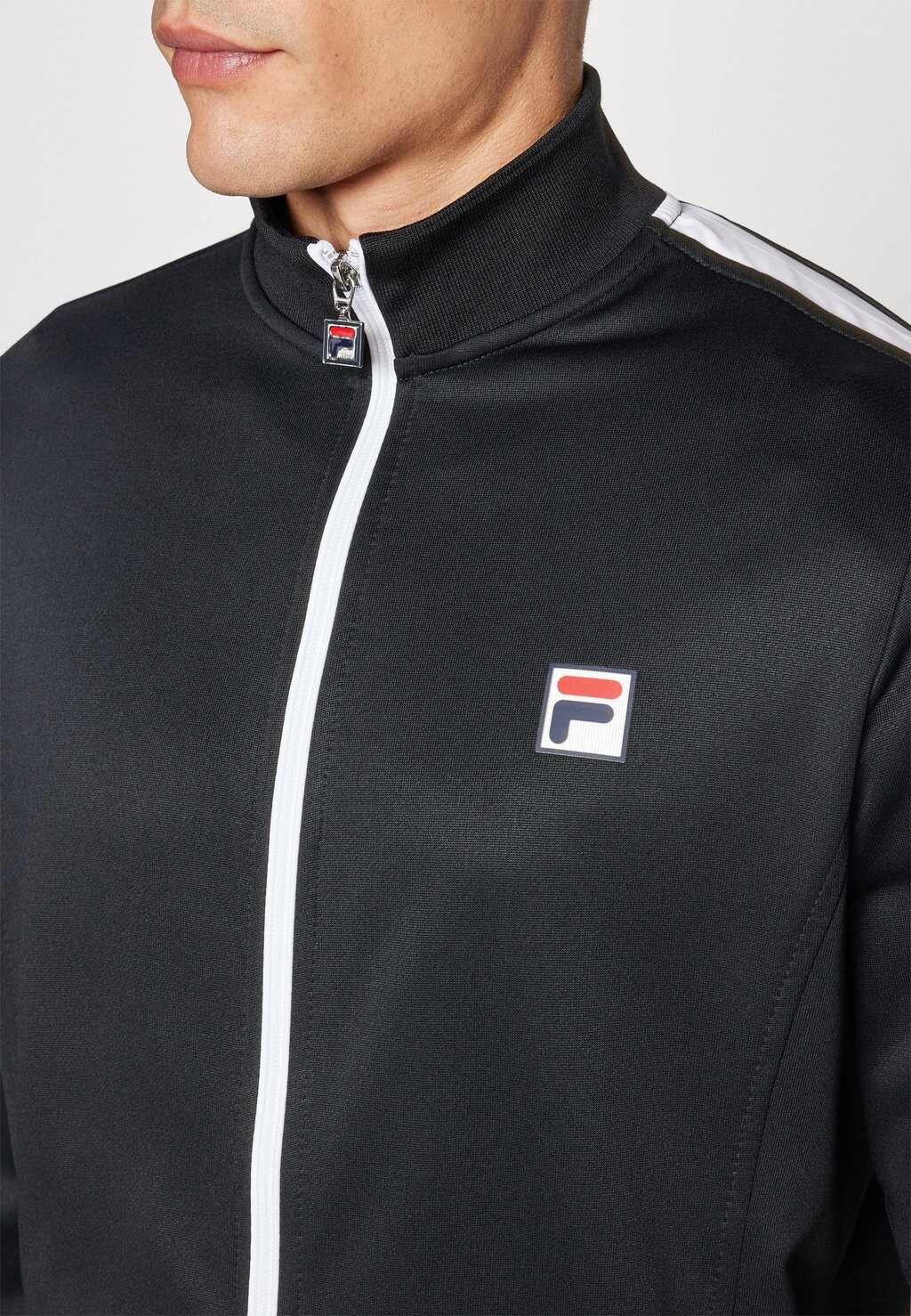 

Тренировочная куртка JACKET MANUEL Fila, черный