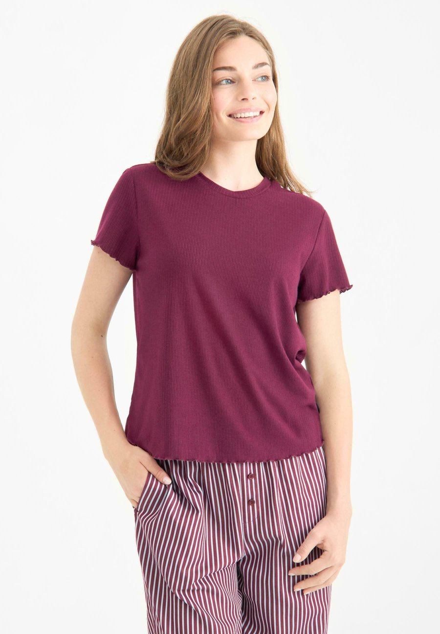 

Пижамный комплект Chelsea Peers STRIPE SET, Bordeaux