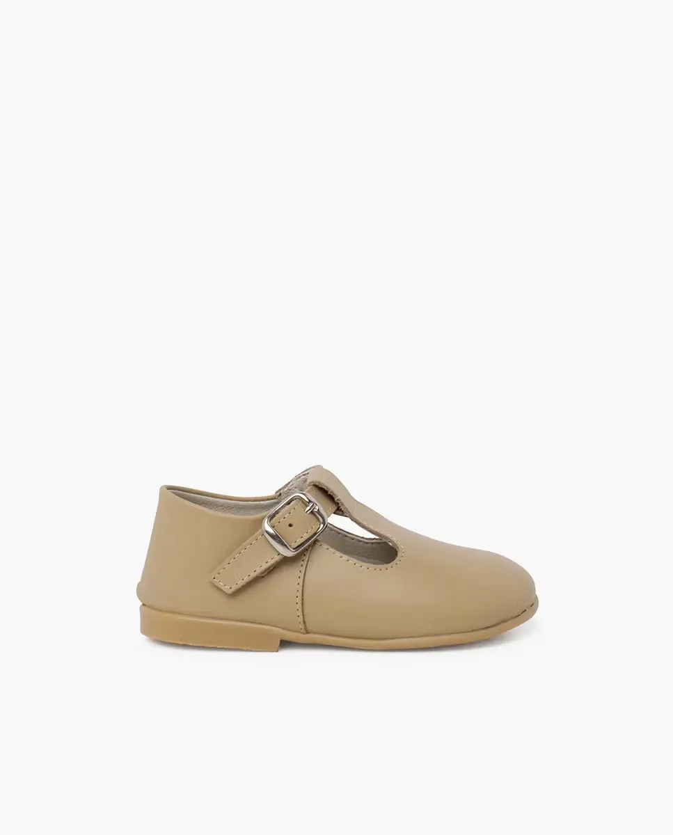 Пинетки для мальчика из кожи с пряжкой Pisamonas, Camel