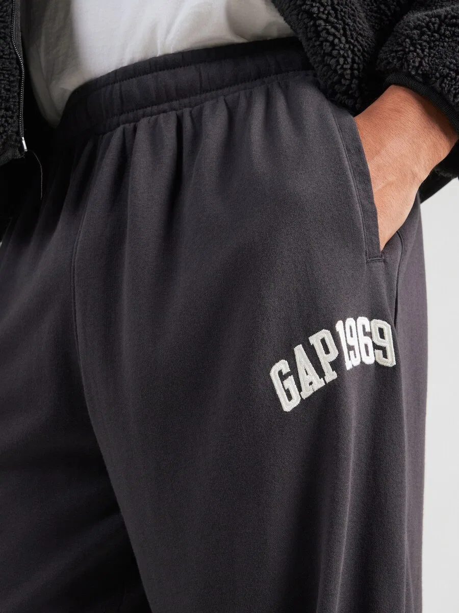 Широкие брюки GAP 'JPN 1969' черного цвета — фото 2