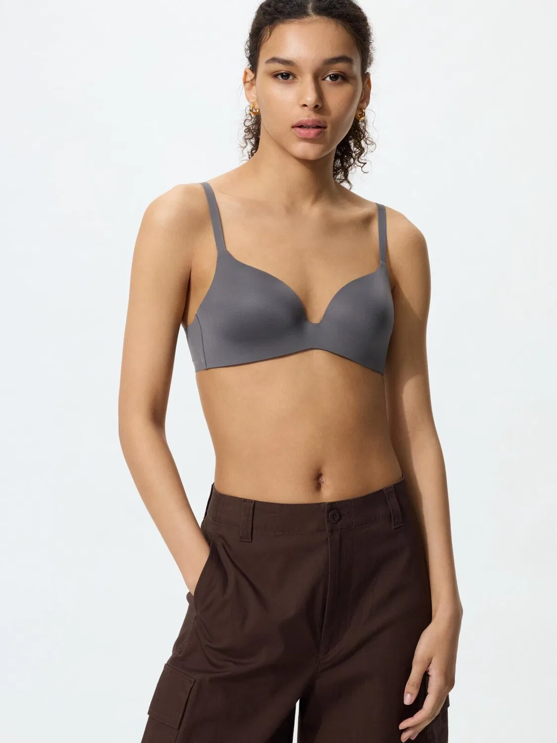 Бюстгальтер Uniqlo, 3D, без косточек, серый