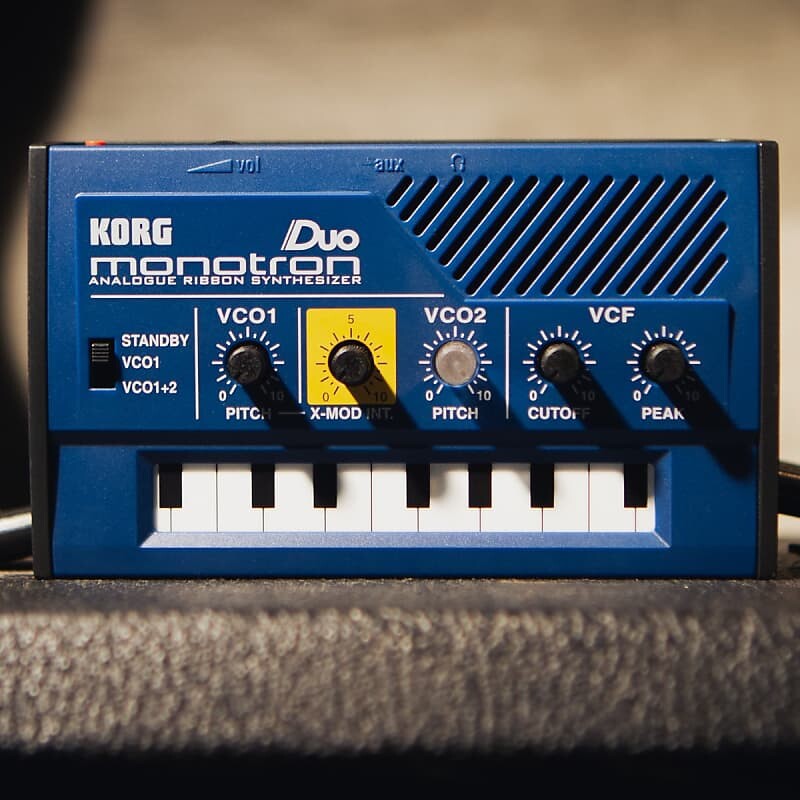 

Аналоговый ленточный синтезатор Korg Monotron Duo