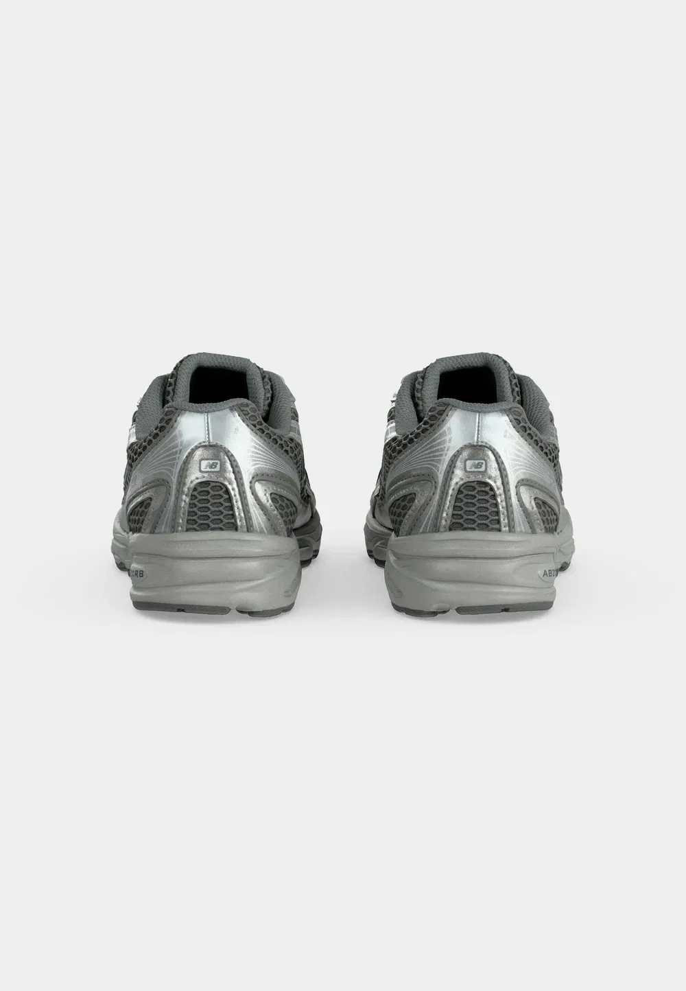 740 унисекс - кроссовки New Balance, Harbor Grey/Silver-Coloured Metallic/Concrete Mg — фото 4