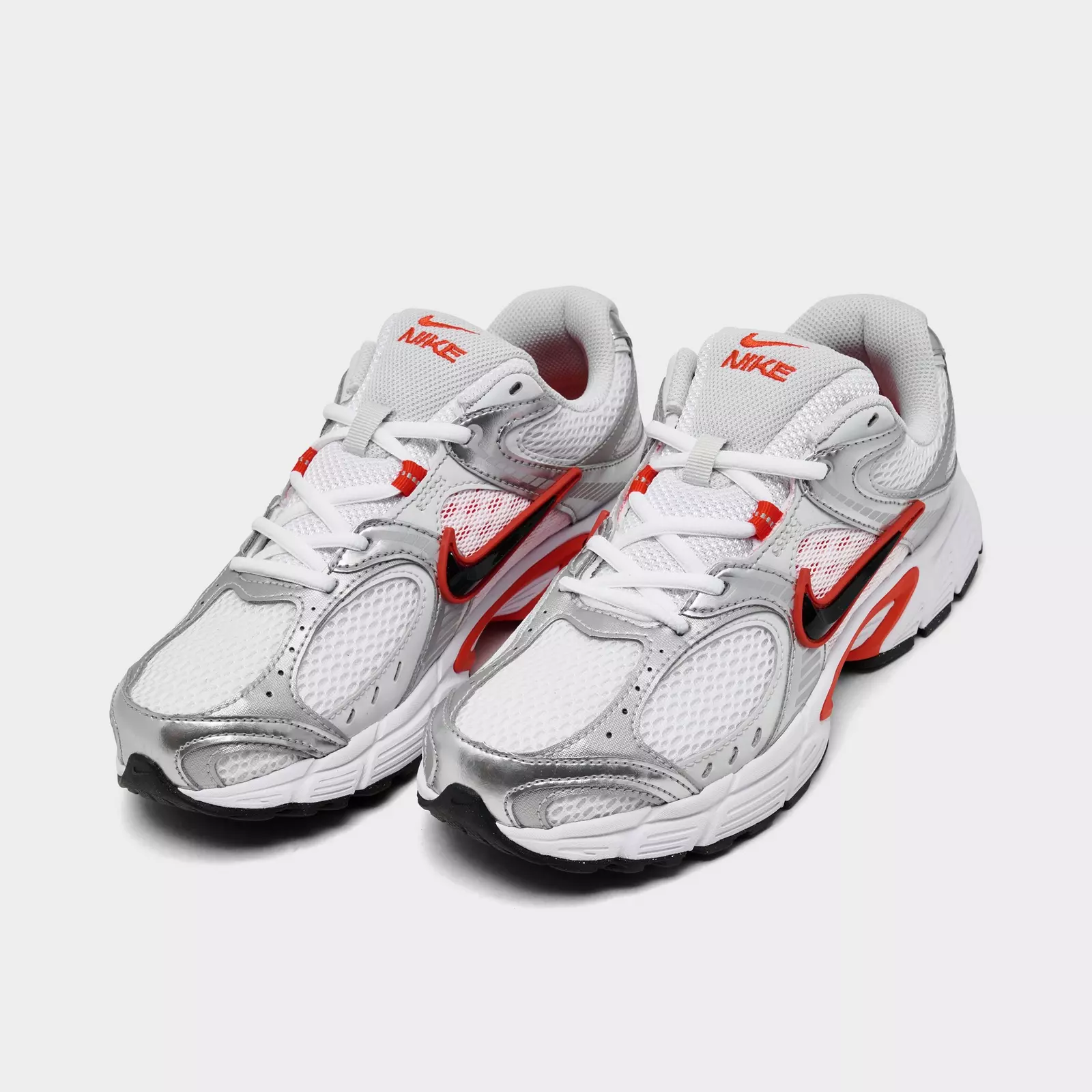 Кроссовки Nike Wmns V5 RNR 'White Black Picante Red', белый — фото 4
