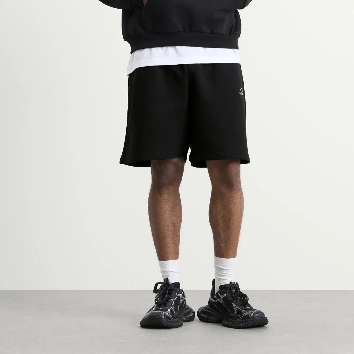Шорты из футера с принтом Logo Cotton Sweat Shorts Balenciaga, Black — фото 2