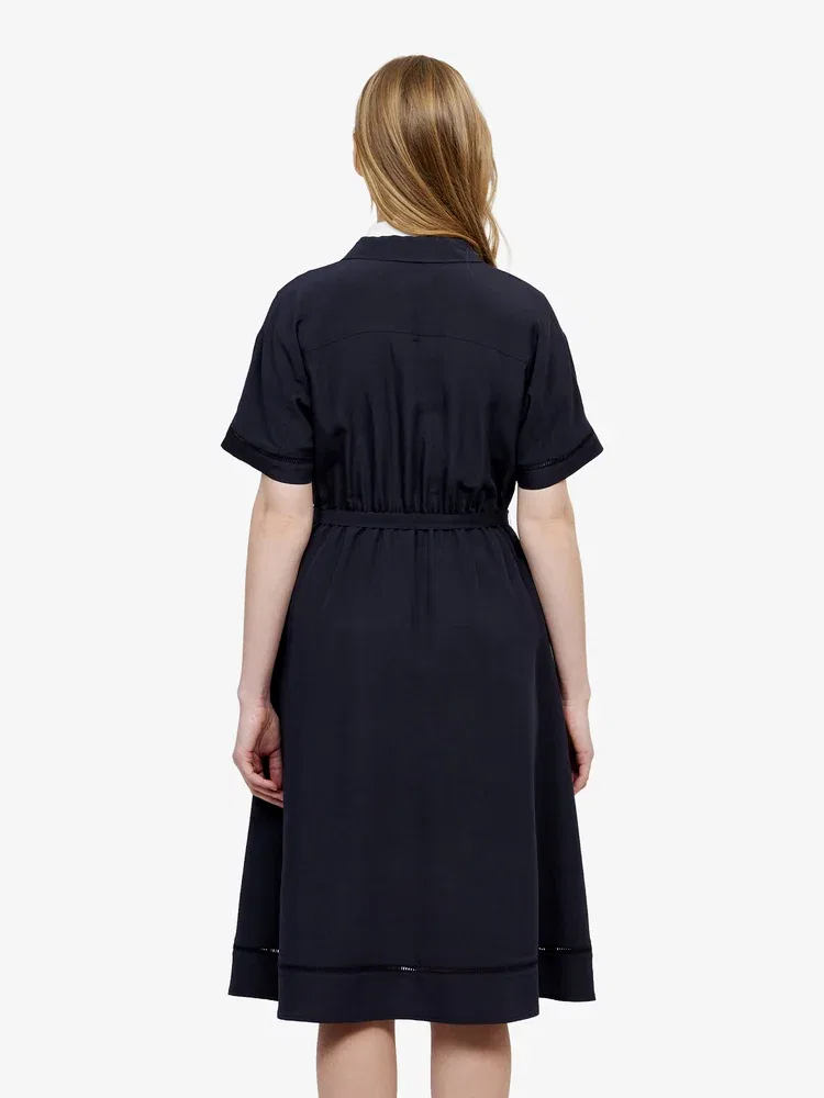 Платье-рубашка LACOSTE Navy с открытой деталью — фото 3