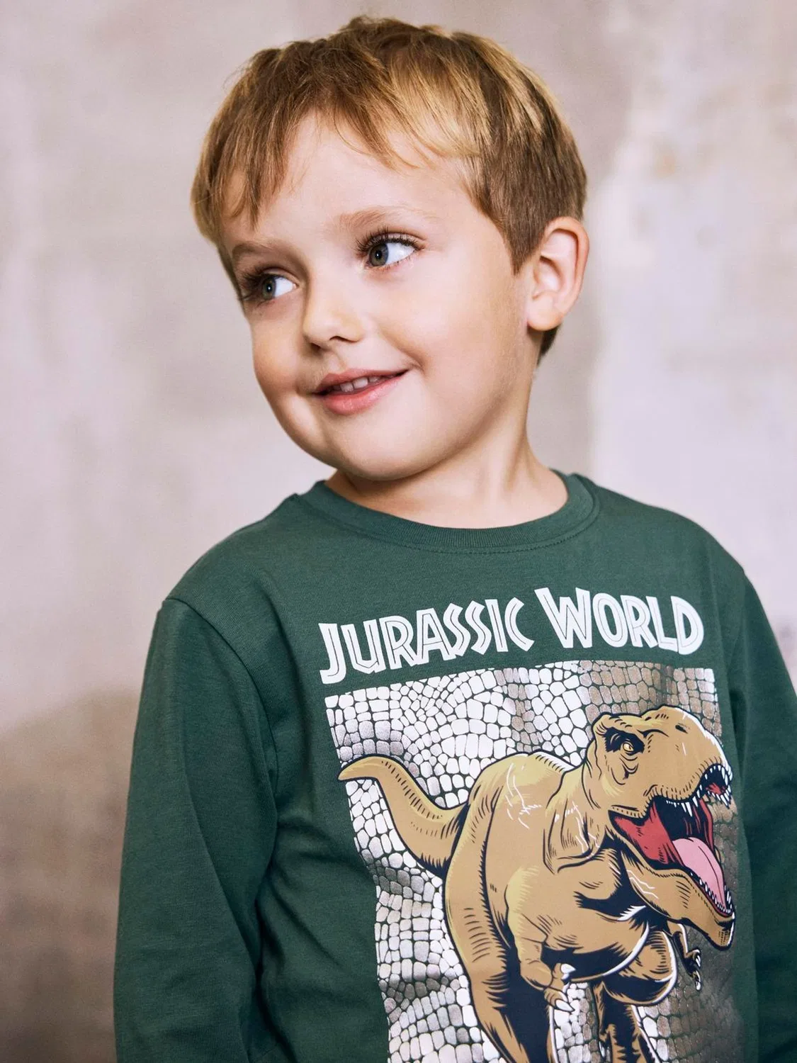 Футболка с принтом Jurassic World Name It, зеленая — фото 2